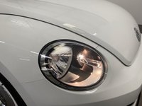 USED 2015 15 VOLKSWAGEN BEETLE 1.4 DESIGN TSI BLUEMOTION TECHNOLOGY 2d 148 BHP Convertible in Striking Oryx white