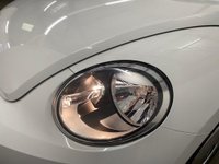 USED 2015 15 VOLKSWAGEN BEETLE 1.4 DESIGN TSI BLUEMOTION TECHNOLOGY 2d 148 BHP Convertible in Striking Oryx white
