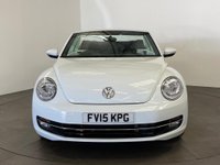 USED 2015 15 VOLKSWAGEN BEETLE 1.4 DESIGN TSI BLUEMOTION TECHNOLOGY 2d 148 BHP Convertible in Striking Oryx white