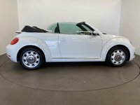 USED 2015 15 VOLKSWAGEN BEETLE 1.4 DESIGN TSI BLUEMOTION TECHNOLOGY 2d 148 BHP Convertible in Striking Oryx white