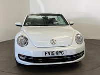 USED 2015 15 VOLKSWAGEN BEETLE 1.4 DESIGN TSI BLUEMOTION TECHNOLOGY 2d 148 BHP Convertible in Striking Oryx white