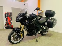 USED 2008 58 TRIUMPH TIGER 1050 1050cc WITH GIVI PANNIERS & TOP BOX