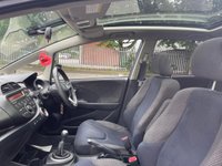 USED 2011 61 HONDA JAZZ 1.3 I-VTEC EX 5d 98 BHP 