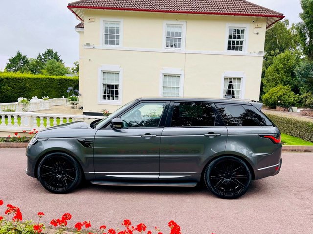 View our LAND ROVER RANGE ROVER SPORT