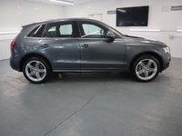 USED 2013 13 AUDI Q5 3.0 TDI QUATTRO S LINE PLUS 5d 242 BHP AUDI Q5 S LINE PLUS WITH FACTORY EXTRAS OF OPEN SKY PANORAMIC SUNROOF, AUDI PARKING SYSTEM ADVANCE AND ELECTRIC FRONT SEATS WITH DRIVERS MEMORY TO NAME JUST A FEW. THIS CAR STANDS OUT FROM THE CROWD