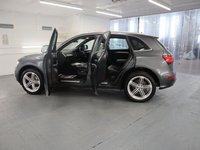 USED 2013 13 AUDI Q5 3.0 TDI QUATTRO S LINE PLUS 5d 242 BHP AUDI Q5 S LINE PLUS WITH FACTORY EXTRAS OF OPEN SKY PANORAMIC SUNROOF, AUDI PARKING SYSTEM ADVANCE AND ELECTRIC FRONT SEATS WITH DRIVERS MEMORY TO NAME JUST A FEW. THIS CAR STANDS OUT FROM THE CROWD