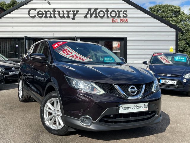 2014 14 Nissan Qashqai 1.5 DCi Acenta PREMIUM (Smart Vision) 5dr - GLASS ROOF
