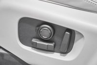 USED 2017 67 LAND ROVER DISCOVERY 2.0 SD4 HSE LUXURY 5d 237 BHP 