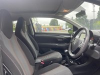 USED 2014 Y PEUGEOT 108 1.2 ALLURE TOP 3d 82 BHP 