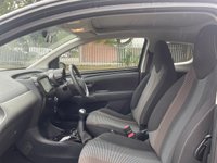 USED 2014 Y PEUGEOT 108 1.2 ALLURE TOP 3d 82 BHP 