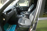 USED 2015 65 LAND ROVER DISCOVERY 4 3.0 SDV6 SE AUTO COMMERCIAL [255 BHP] 