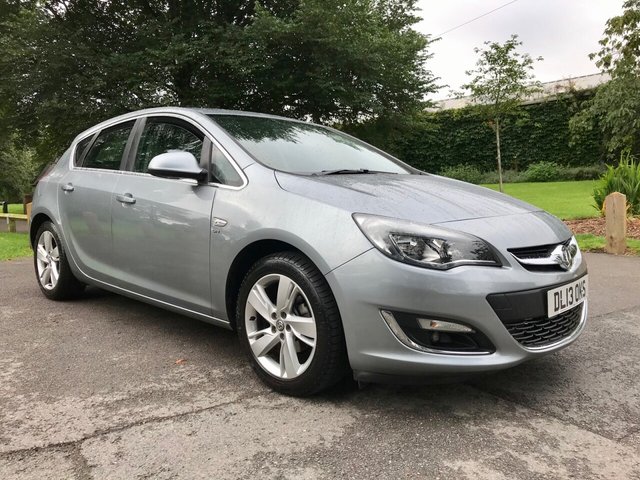 2013 13 Vauxhall Astra 1.4 SRI 5d 98 BHP