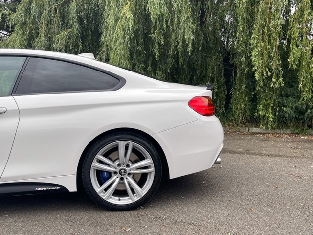 View our BMW 4 SERIES COUPE