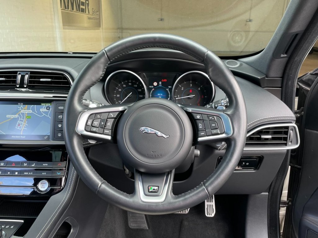 USED 2017 67 JAGUAR F-PACE 2.0 R-SPORT AWD 5d 178 BHP 