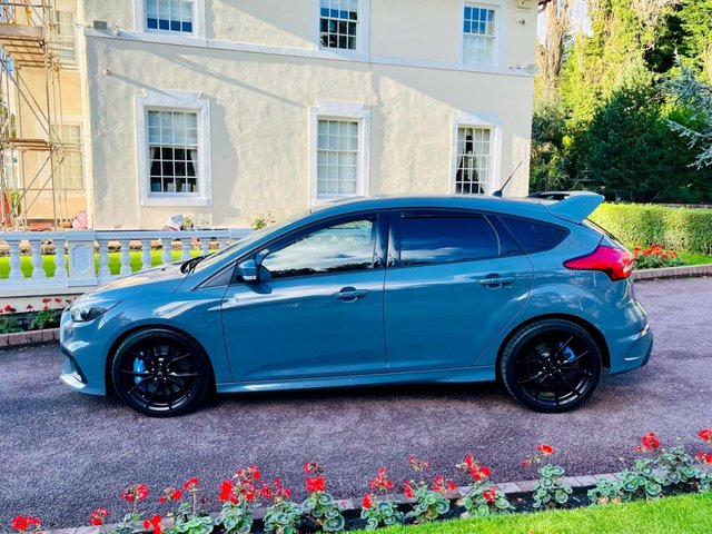 View our FORD FOCUS