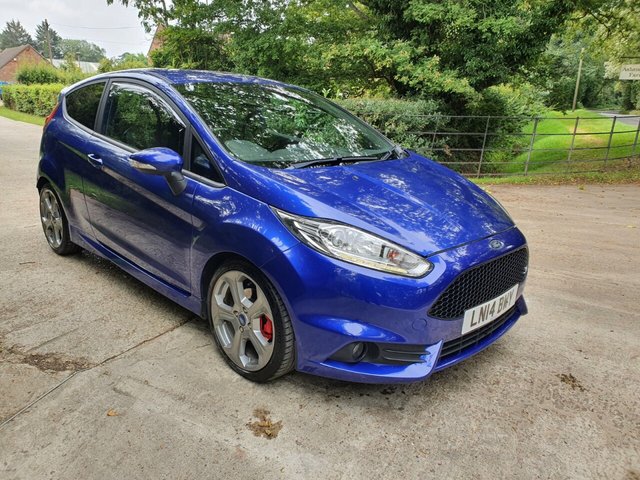2014 14 Ford Fiesta 1.6 ST-2 3d 180 BHP