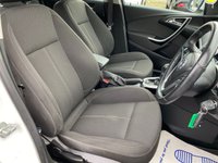 USED 2013 62 VAUXHALL ASTRA 2.0 SRI CDTI ECOFLEX S/S 5d 163 BHP 