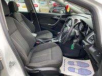 USED 2013 62 VAUXHALL ASTRA 2.0 SRI CDTI ECOFLEX S/S 5d 163 BHP 