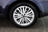 USED 2016 16 LAND ROVER RANGE ROVER SPORT 3.0 SDV6 HSE 5d AUTO 306 BHP Privacy glass + Satellite Navigation + Bluetooth Connectivity + Dab Radio + in Car Entertainment CD/AUX/IPOD/USB + Rear Camera + Stop/start + Air Conditioning  + Climate Control Dual + Multi Function Steering Wheel + Cruise Control + Electric Door Mirrors + Electric Windows + Electric Boot + Heated Windscreen + Front / Rear Parking Sensors + Auto Lights / Wipers + Electric Folding / Heated Mirrors + Front / Rear Heated Seats + Full service history.