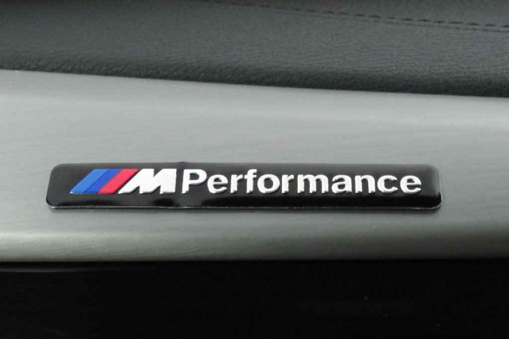 USED 2015 65 BMW X6 3.0 XDRIVE40D M SPORT AUTO 4X4 5d 309 BHP 
