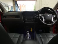 USED 2018 18 MITSUBISHI OUTLANDER 2.0 PHEV 5H 5d 200 BHP APP BASED SAT NAV LEATHER VAT Q