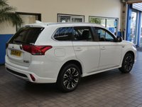 USED 2018 18 MITSUBISHI OUTLANDER 2.0 PHEV 4H 5d 200 BHP APP BASED SAT NAV LEATHER VAT Q