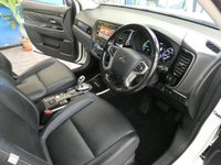 USED 2018 18 MITSUBISHI OUTLANDER 2.0 PHEV 4H 5d 200 BHP APP BASED SAT NAV LEATHER VAT Q
