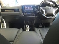 USED 2018 18 MITSUBISHI OUTLANDER 2.0 PHEV 4H 5d 200 BHP APP BASED SAT NAV LEATHER VAT Q