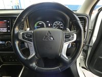 USED 2018 18 MITSUBISHI OUTLANDER 2.0 PHEV 4H 5d 200 BHP APP BASED SAT NAV LEATHER VAT Q