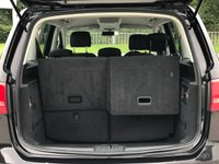 USED 2015 15 VOLKSWAGEN SHARAN 2.0 SE TDI DSG 5d 142 BHP PARKING SENSORS + VERY LOW MILES