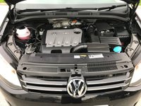 USED 2015 15 VOLKSWAGEN SHARAN 2.0 SE TDI DSG 5d 142 BHP PARKING SENSORS + VERY LOW MILES