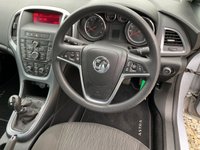 USED 2014 14 VAUXHALL ASTRA 1.6 DESIGN 5d 115 BHP 
