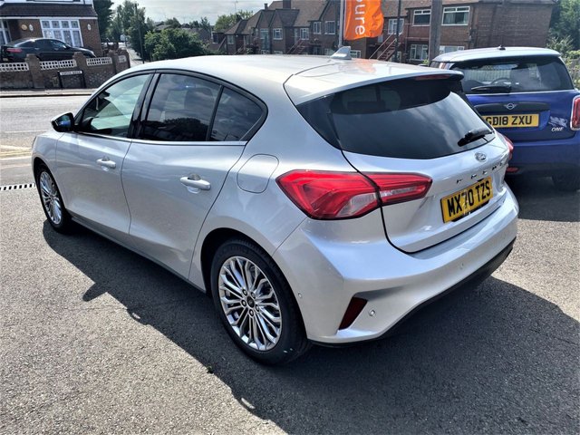 View our FORD FOCUS