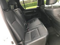 USED 2018 68 TOYOTA HI-LUX 2.4 INVINCIBLE X 4WD D-4D DCB 4d 147 BHP MASSIVE SPEC  LOW MILES , NO VAT