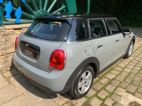 USED 2017 67 MINI HATCH COOPER 1.5 COOPER 5d 134 BHP 2017 MINI COOPER 1.5 5DR HATCH - 34,562 MILES ONLY - 6SPD MANUAL -  THUNDER GREY - HUGE SPEC - HUGE SAVING ON NEW !!!!