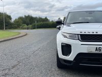 USED 2015 65 LAND ROVER RANGE ROVER EVOQUE 2.0 TD4 HSE DYNAMIC LUX 5d 177 BHP Digital TV, Black Pack