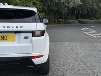 USED 2015 65 LAND ROVER RANGE ROVER EVOQUE 2.0 TD4 HSE DYNAMIC LUX 5d 177 BHP Digital TV, Black Pack