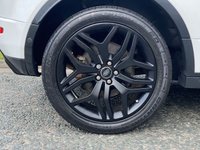 USED 2015 65 LAND ROVER RANGE ROVER EVOQUE 2.0 TD4 HSE DYNAMIC LUX 5d 177 BHP Digital TV, Black Pack