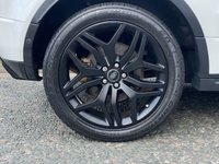 USED 2015 65 LAND ROVER RANGE ROVER EVOQUE 2.0 TD4 HSE DYNAMIC LUX 5d 177 BHP Digital TV, Black Pack