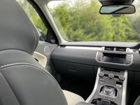 USED 2015 65 LAND ROVER RANGE ROVER EVOQUE 2.0 TD4 HSE DYNAMIC LUX 5d 177 BHP Digital TV, Black Pack