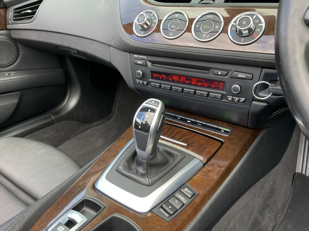 USED 2012 12 BMW Z4 2.0 Z4 SDRIVE20I M SPORT ROADSTER 2d 181 BHP 