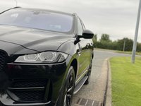 USED 2016 66 JAGUAR F-PACE 2.0 R-SPORT AWD 5d AUTO 178 BHP Head up Display 20" Alloys