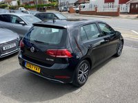 USED 2017 67 VOLKSWAGEN GOLF 2.0 SE NAVIGATION TDI BLUEMOTION TECHNOLOGY DSG 5d 148 BHP ** RAC BUYSURE INSPECTED **