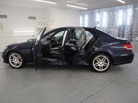 USED 2015 65 MERCEDES-BENZ E-CLASS 2.1 E220 BLUETEC AMG NIGHT EDITION PREMIUM 4d 174 BHP READY TO DRIVE AWAY FANTASTIC SPECIFICATION WITH LOW MILES. EURO 6 RATED