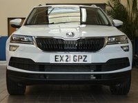 USED 2021 21 SKODA KAROQ 1.5 SE L TSI DSG 5d 148 BHP SAT NAV PART LEATHER HEATED SKODA WARRANTY TILL 2024