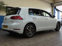 USED 2020 69 VOLKSWAGEN GOLF 1.5 MATCH EDITION TSI EVO 5d 129 BHP HEATED SEATS PARKING SENSORS