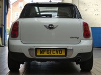 USED 2011 61 MINI COUNTRYMAN 1.6 COOPER D ALL4 5d 112 BHP NICE TIDY EXAMPLE 2 OWNERS SERVICE HISTORY