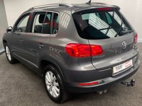 USED 2015 65 VOLKSWAGEN TIGUAN 2.0 MATCH TDI BLUEMOTION TECHNOLOGY 4MOTION 5d 148 BHP FULL VW HIST TIMING BELT DONE 4X4 AND SINGLE ELECTRIC TOW BAR