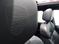 USED 2015 65 PORSCHE MACAN 3.0 TD V6 (258 BHP) S PDK AUTO 4WD (S/S) + PAN ROOF + E/M/HEATED TURBO LEATHERS + CRUISE + MEDIA + OFF ROAD SETTING + SPORTS EXHAUST + XENON-LED  + R/CAMERA + PARK + TINTS + 21