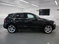 USED 2014 64 AUDI Q5 2.0 TDI QUATTRO S LINE PLUS 5d 175 BHP IN BLACK WITH REAR PRIVACY GLASS AND BLACK INTERIOUR THIS AUDI LOOKS STUNNING